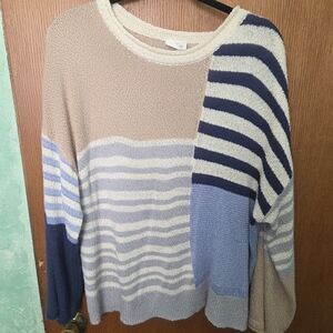 🟡 Boutique Sweater 🟡